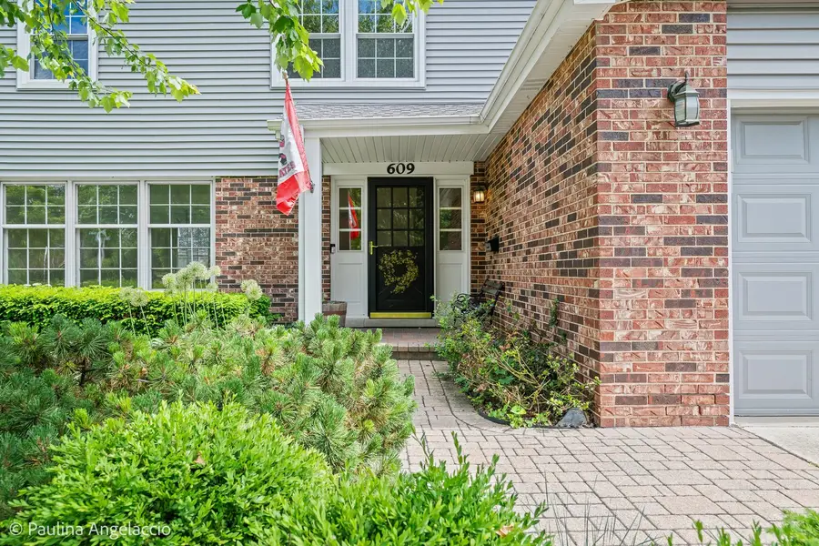 609 N Eagle Lane, Palatine, IL 60067 - #2
