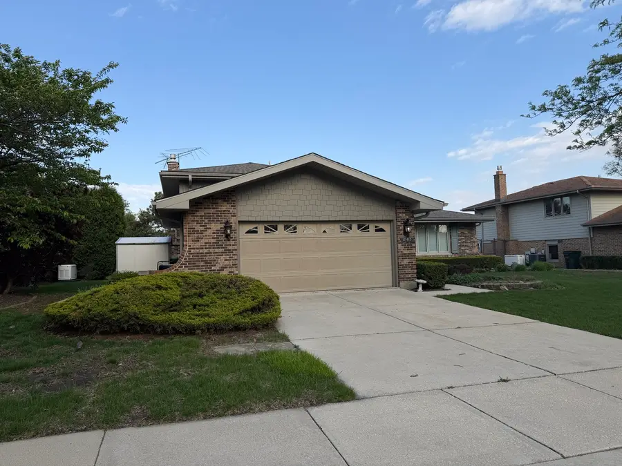 17413 Mulberry Avenue, Tinley Park, IL 60487 - #2