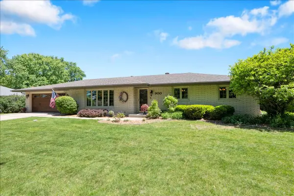900 Murphy Drive, Joliet, IL 60435