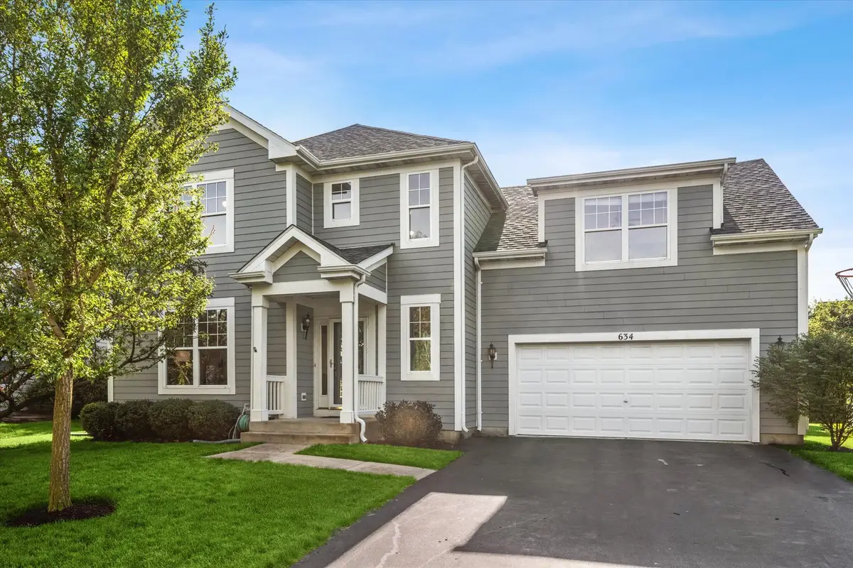634 Sennett Street, Batavia, IL 60510 - #1