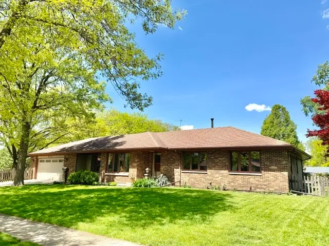 2741 Douglas Street, Joliet, IL 60435 - #2
