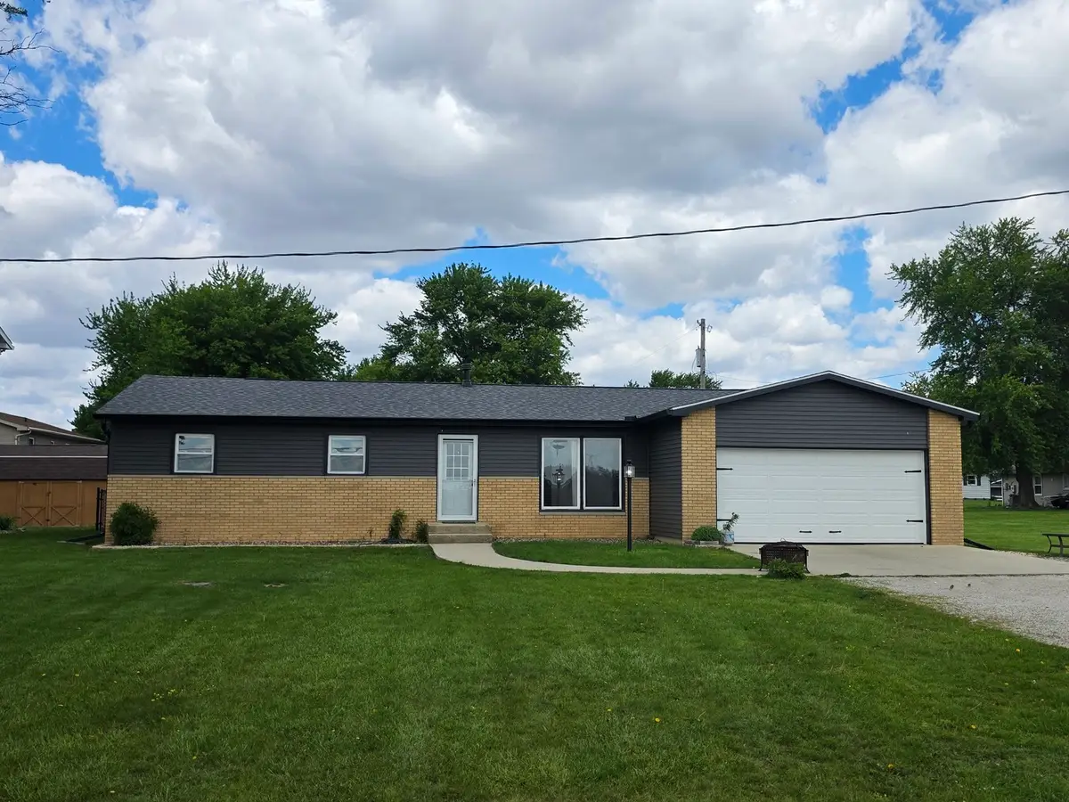 507 Boles Avenue, Chenoa, IL 61726 - #1
