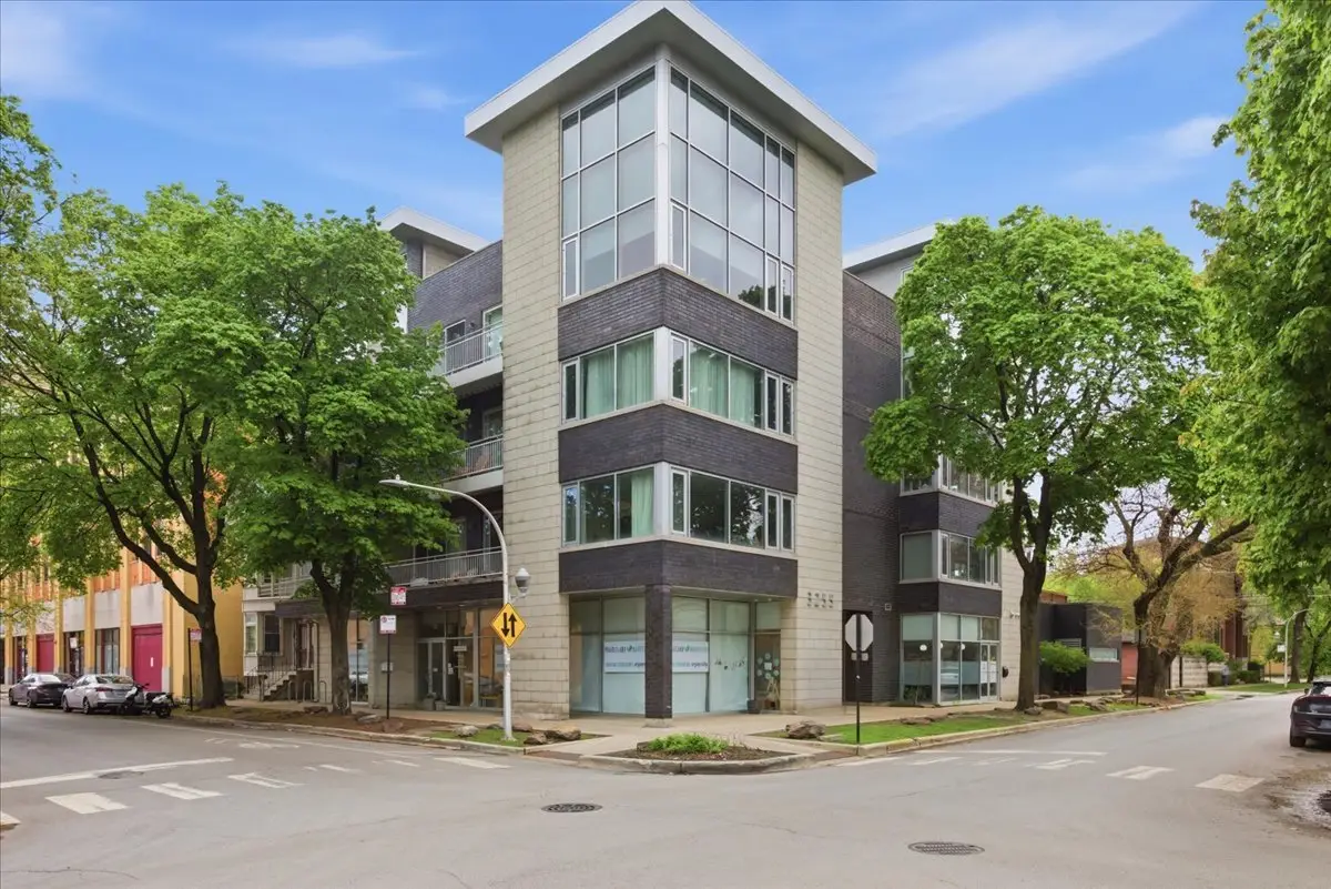 3255 N Paulina Street #3C, Chicago, IL 60657 - #1