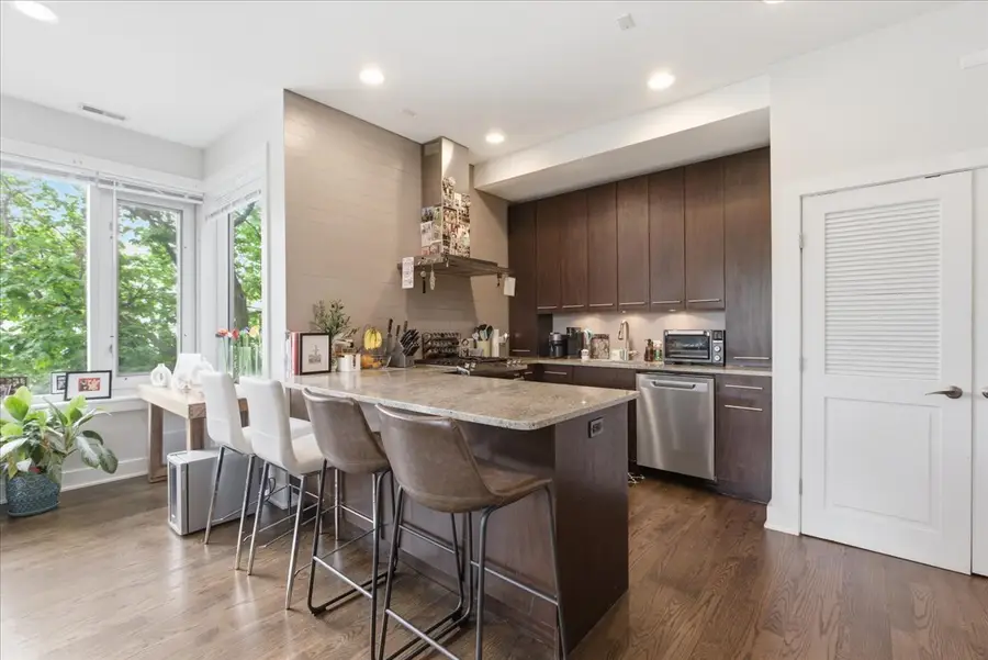 3255 N Paulina Street #3C, Chicago, IL 60657 - #2