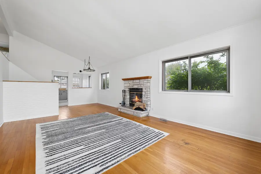 324 Mission Avenue, Villa Park, IL 60181 - #2