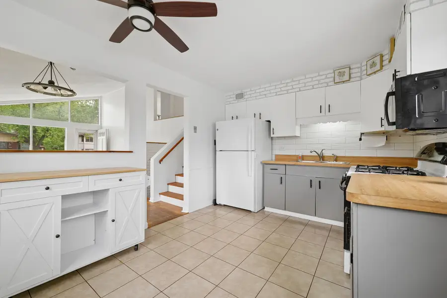 324 Mission Avenue, Villa Park, IL 60181 - #3
