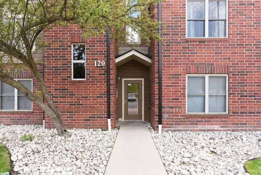 120 Glengarry Drive #109, Bloomingdale, IL 60108 - #2