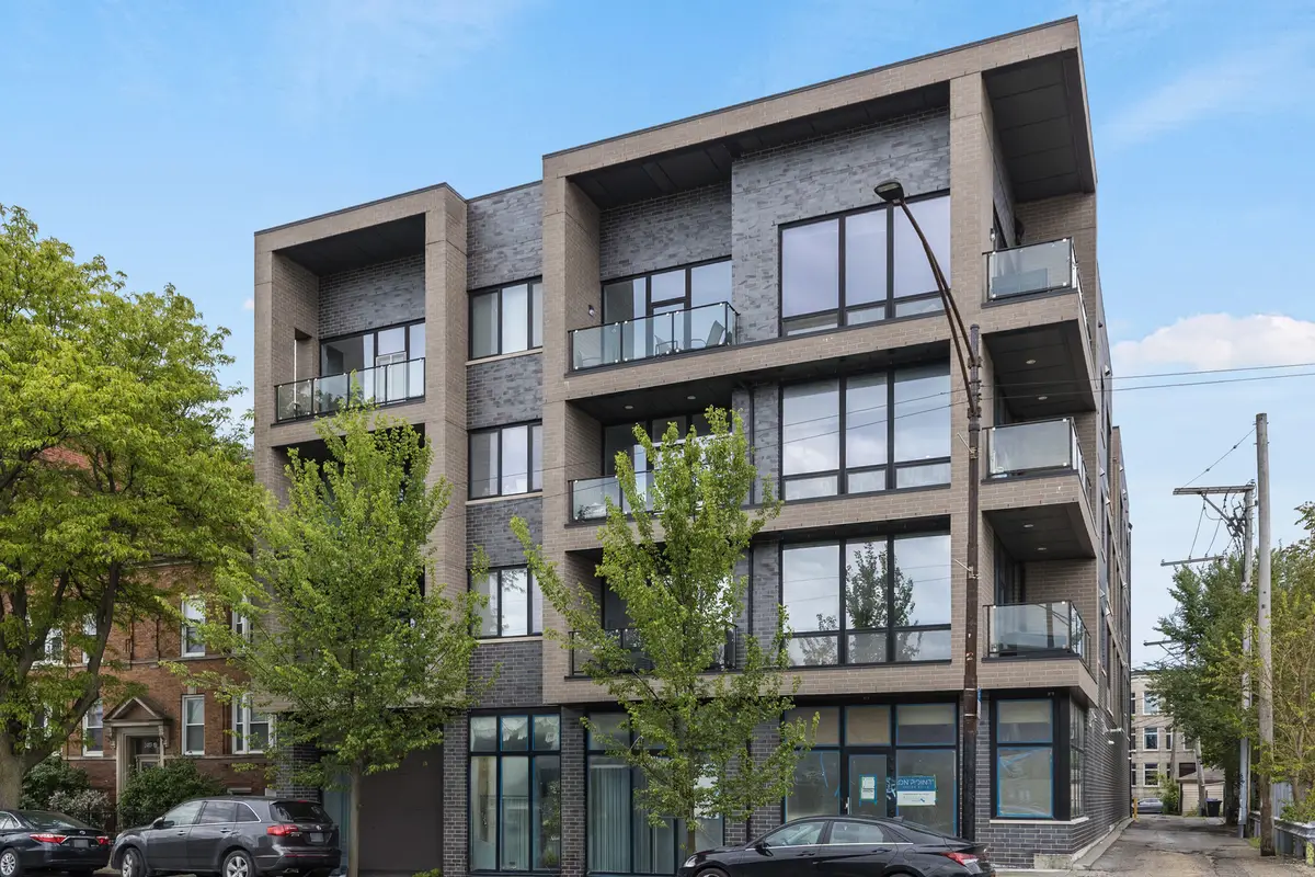 2423 W Fullerton Avenue #3A, Chicago, IL 60647 - #1