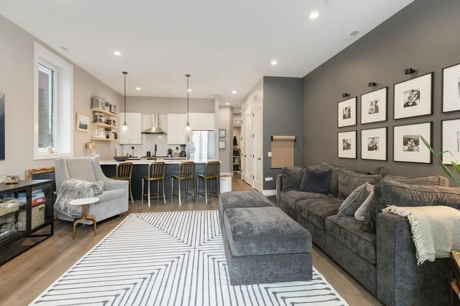 2423 W Fullerton Avenue #3A, Chicago, IL 60647 - #2