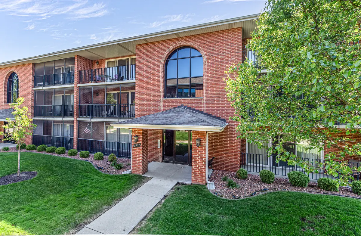 5031 Circle Drive #207, Crestwood, IL 60418 - #1