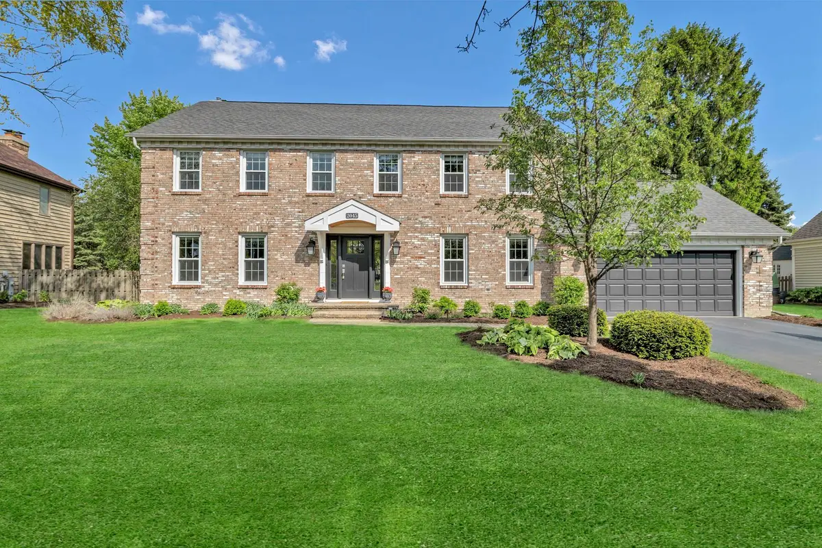 2045 Somerset Lane, Wheaton, IL 60189 - #1