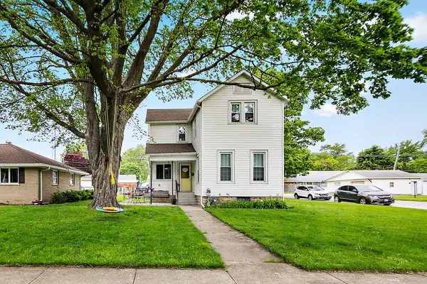 1205 S 7th Avenue, Kankakee, IL 60901