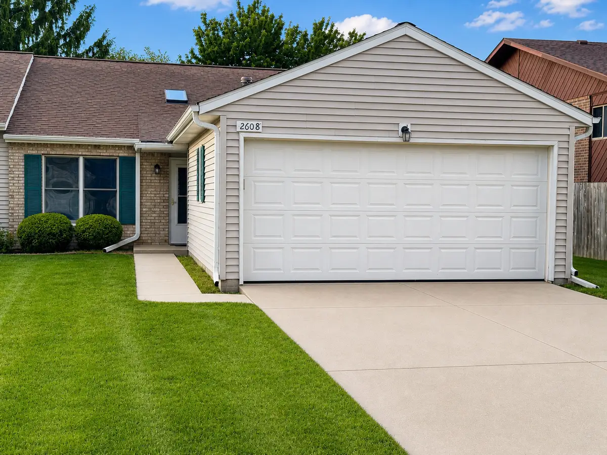 2608 38th Street, Moline, IL 61265 - #1