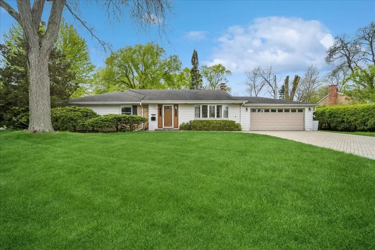 1112 Whitfield Road, Northbrook, IL 60062 - #1