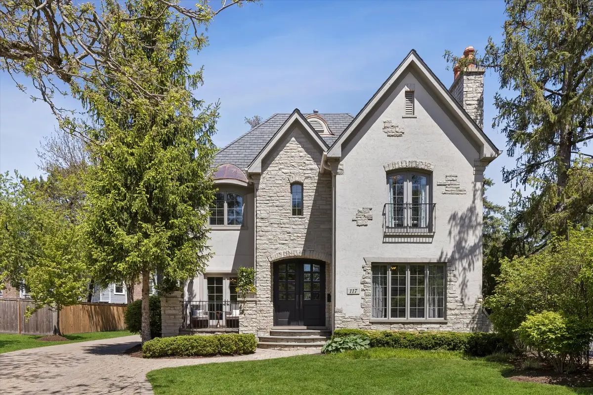 117 W North Street, Hinsdale, IL 60521 - #1
