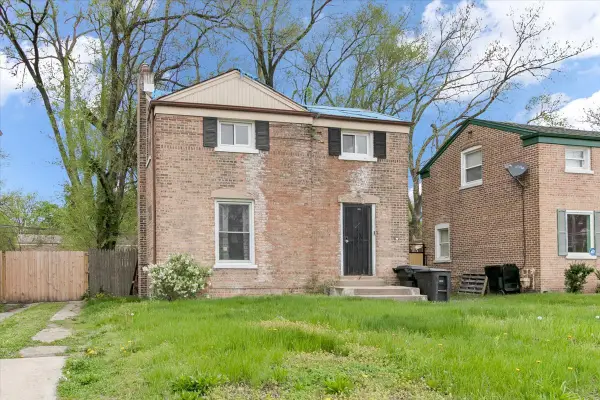 9846 S Calhoun Avenue, Chicago, IL 60617