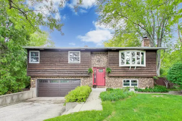 34073 N Fairfield Road, Round Lake, IL 60073