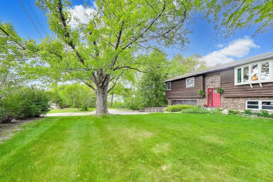 34073 N Fairfield Road, Round Lake, IL 60073 - #2