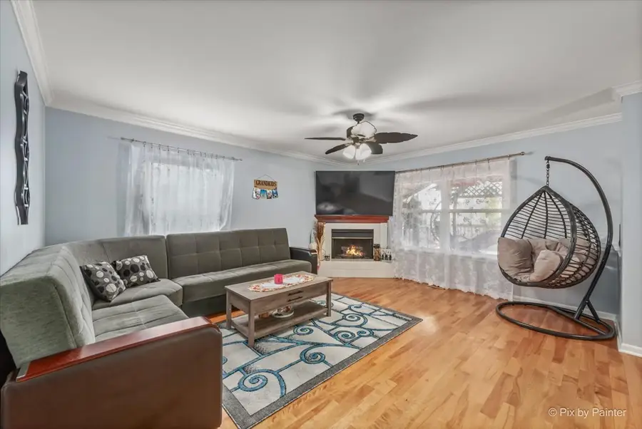 741 Wedgewood Circle, Lake In The Hills, IL 60156 - #2