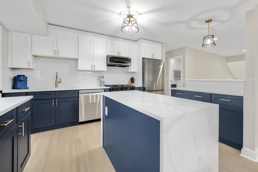 6312 Maxwell Drive, Woodridge, IL 60517 - #2