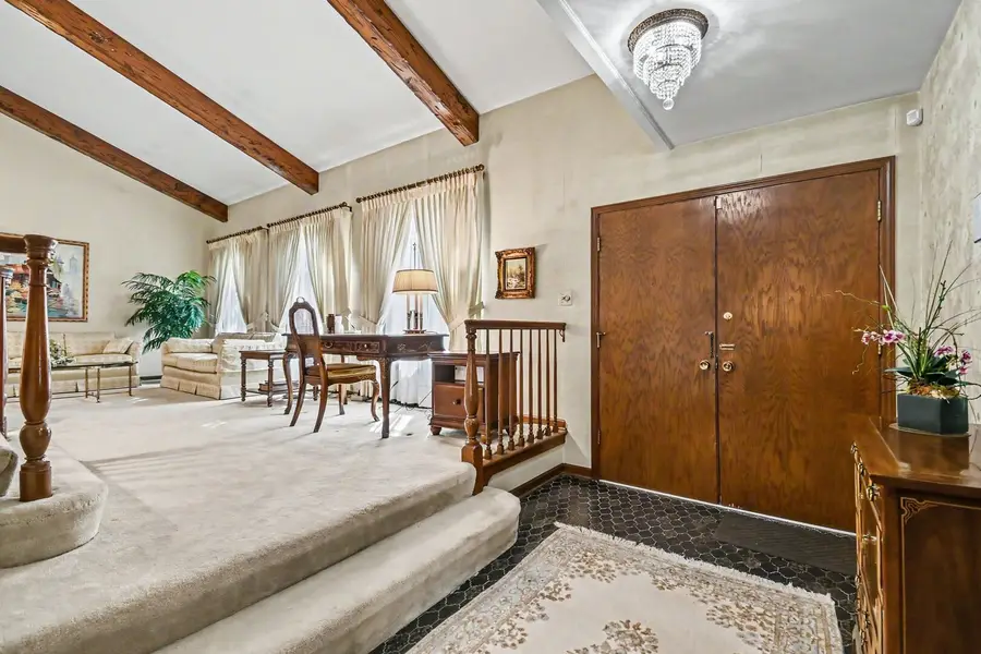 421 E Barclay Court, Elmhurst, IL 60126 - #2