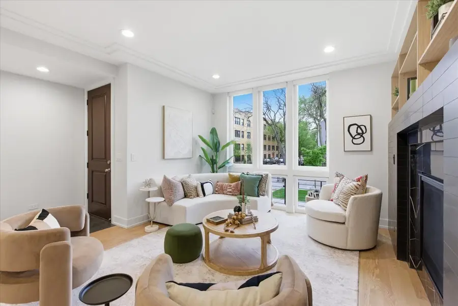 3537 W Cortland Street, Chicago, IL 60647 - #2
