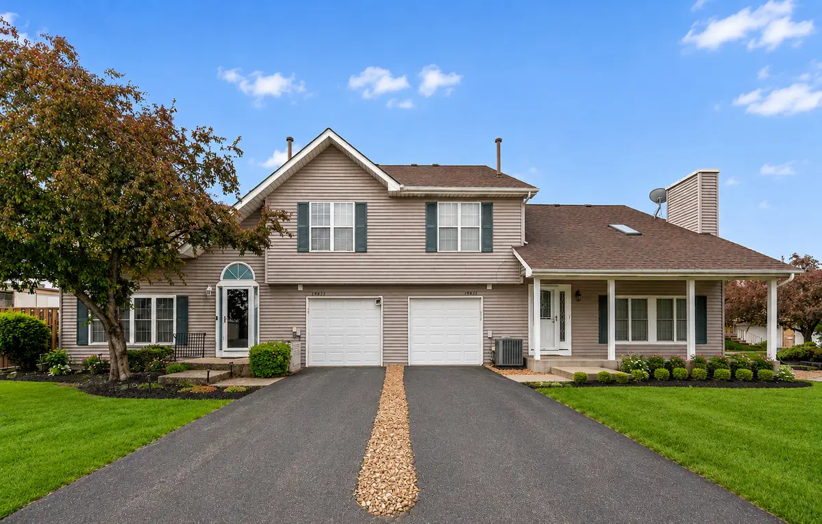 19821 S Edinburgh Lane, Frankfort, IL 60423 - #1
