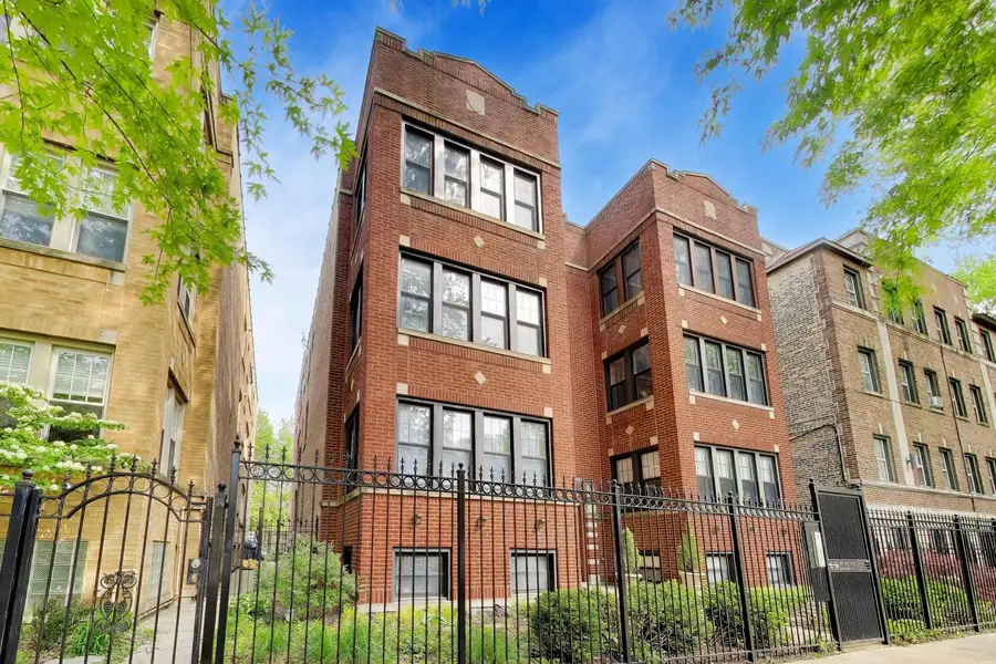 7311 N Honore Street #2, Chicago, IL 60626 - #2