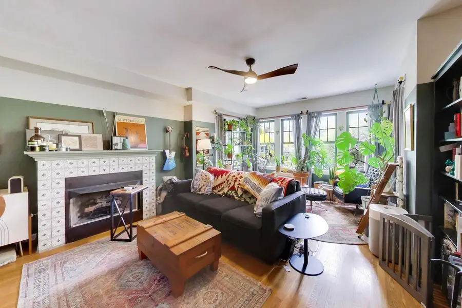 7311 N Honore Street #2, Chicago, IL 60626 - #3