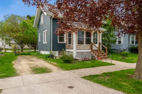 541 Roscoe Avenue, South Beloit, IL 61080