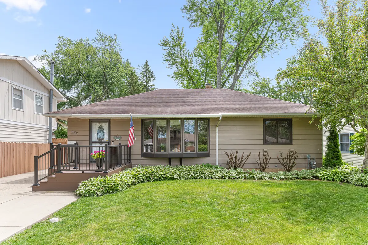 253 Heather Avenue, Grayslake, IL 60030 - #1