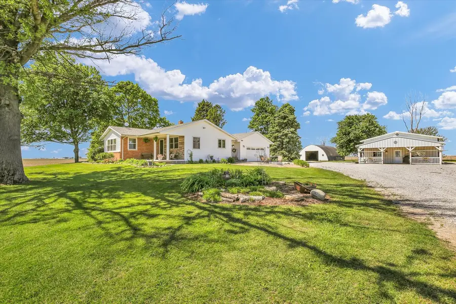 2429 County Road 2200 E, Saint Joseph, IL 61873 - #2