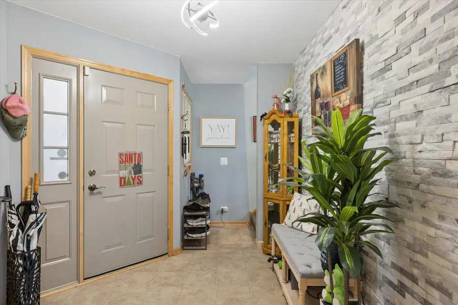 1479 Mackenzie Lane, Elgin, IL 60120 - #3