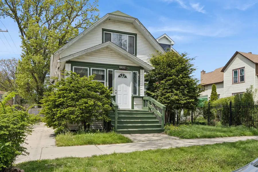 7220 N Hamilton Avenue, Chicago, IL 60645 - #2