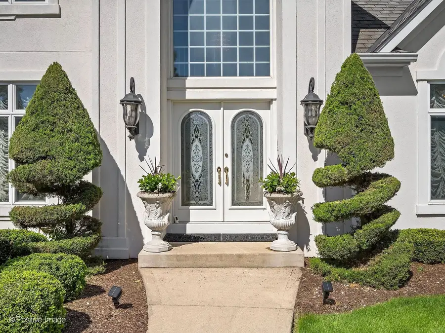6714 Sweetbriar Lane, Darien, IL 60561 - #2