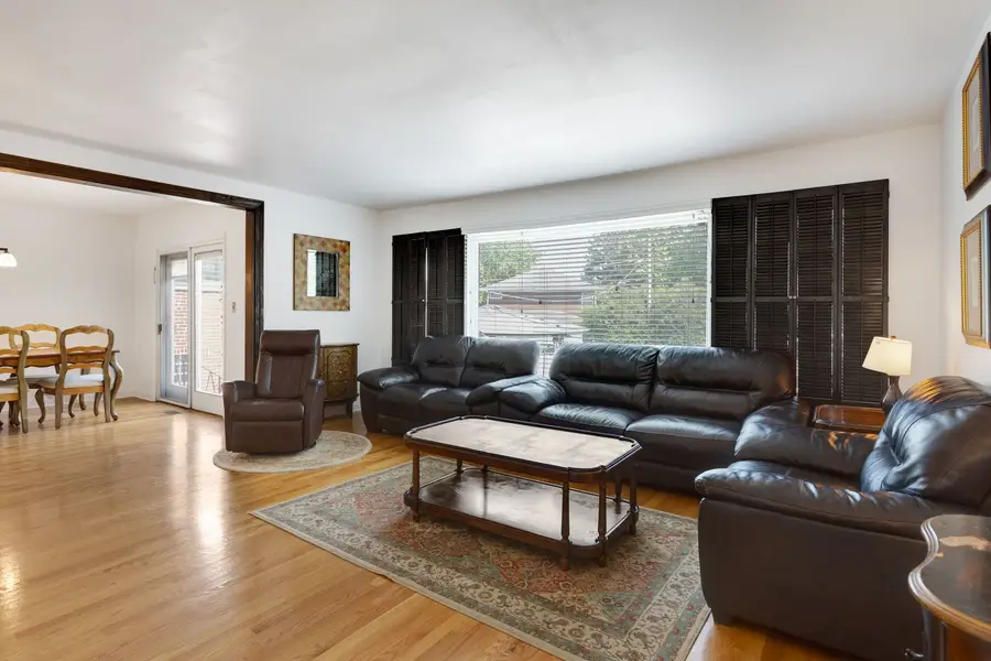 8901 Niles Center Road, Skokie, IL 60076 - #2