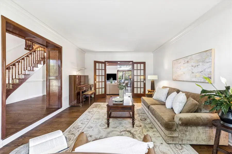 450 Stagecoach Run, Glen Ellyn, IL 60137 - #3
