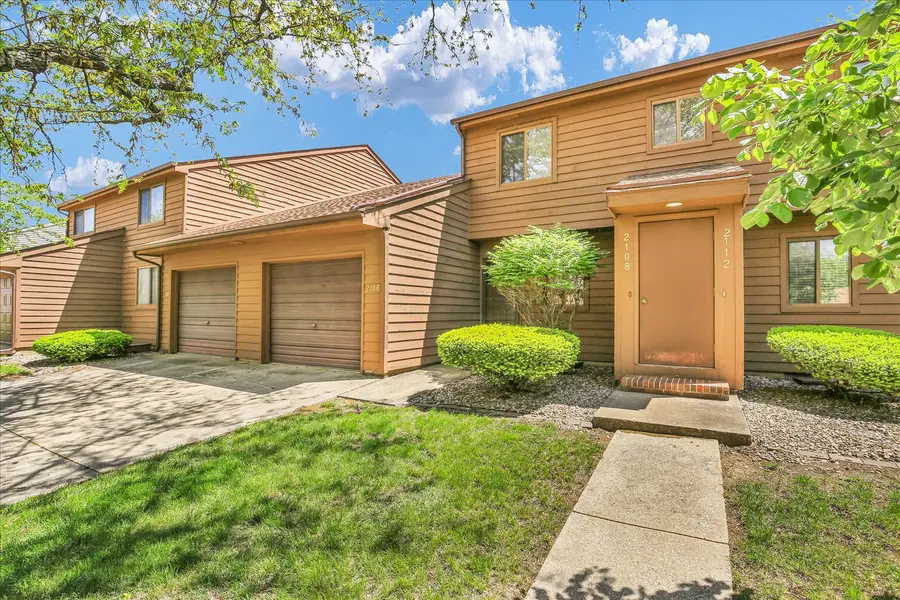 2108 Sunview Drive #2108, Champaign, IL 61821 - #2