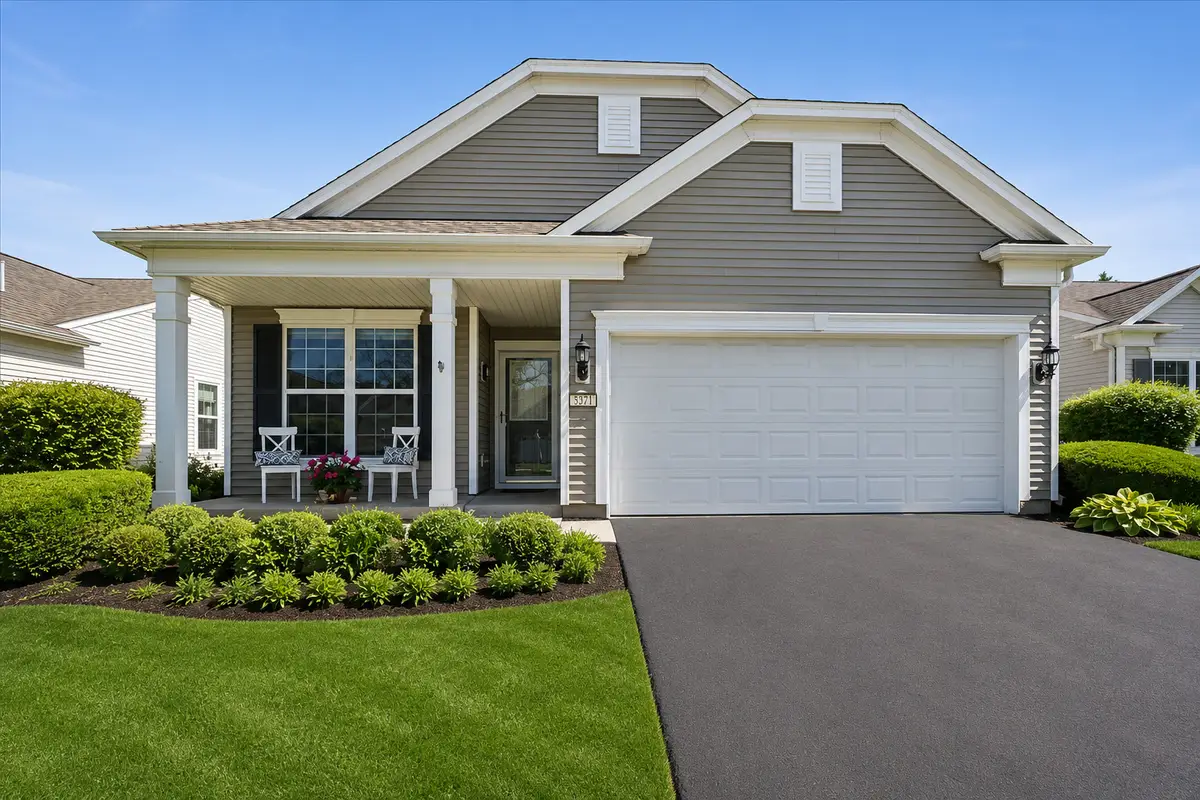 3371 Bagatelle Lane, Mundelein, IL 60060 - #1