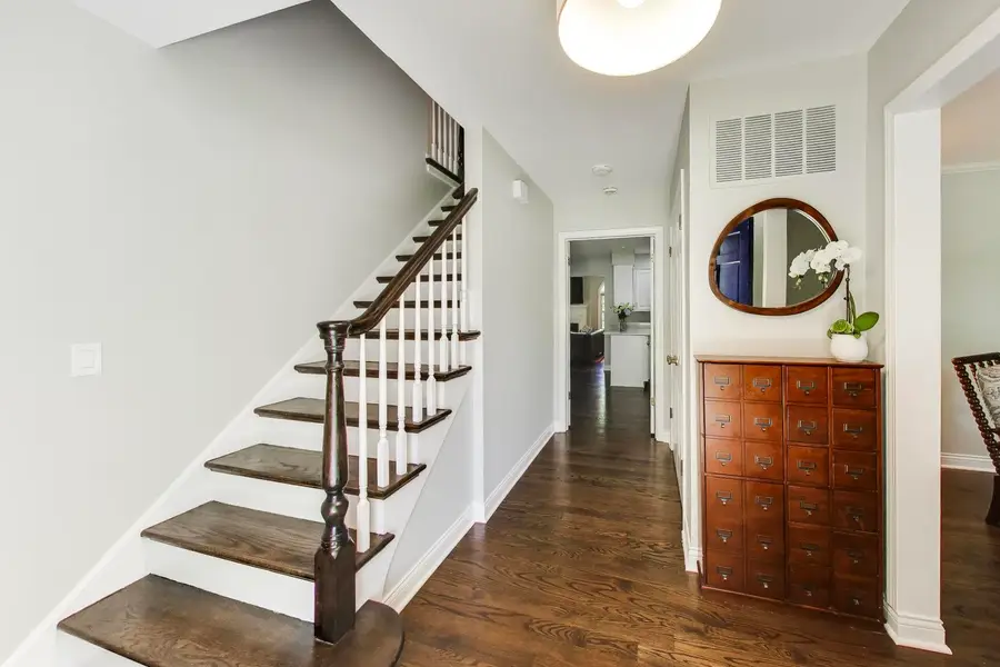 858 Woodbine Lane, Northbrook, IL 60062 - #3