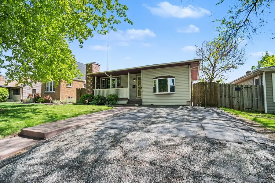 604 Cowles Avenue, Joliet, IL 60435 - #3