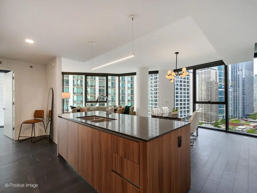 211 N Harbor Drive #1801, Chicago, IL 60601 - #2