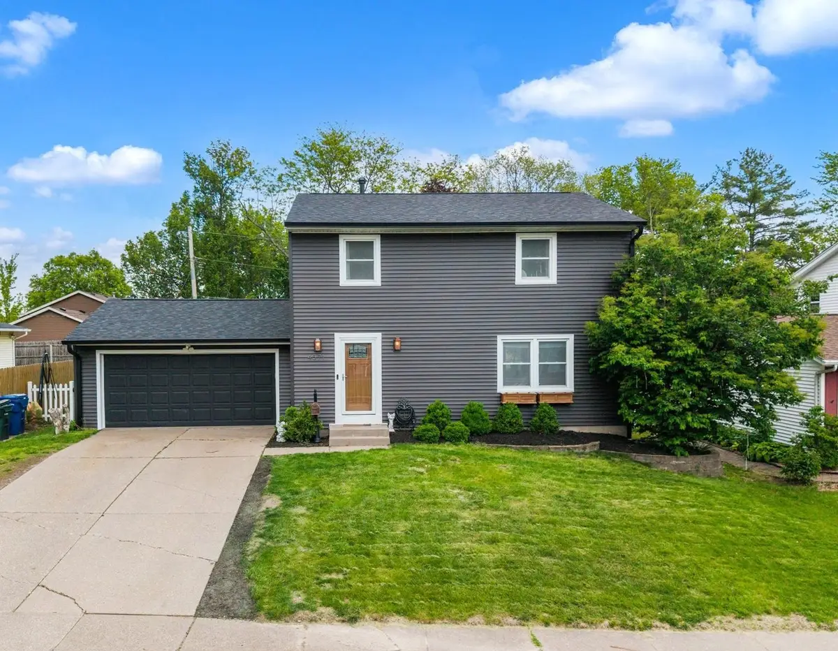 4571 Sheridan Street, Davenport, IA 52806 - #1