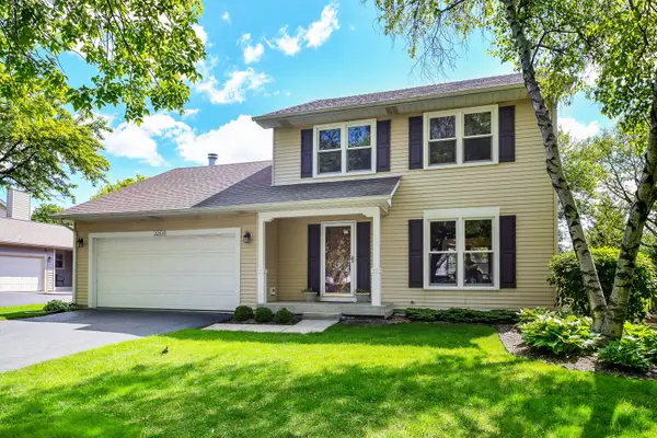 2264 Briarhill Drive, Naperville, IL 60565