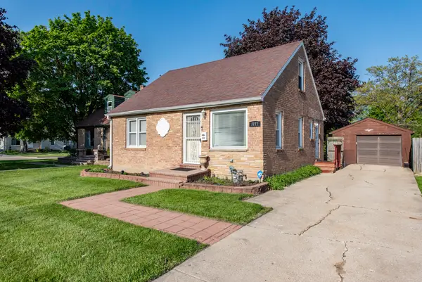 1111 N Berwick Boulevard, Waukegan, IL 60085