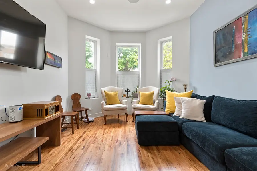 2825 W Walnut Street, Chicago, IL 60612 - #2
