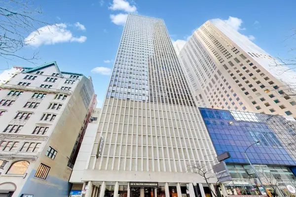 100 E Walton Street #38C, Chicago, IL 60611