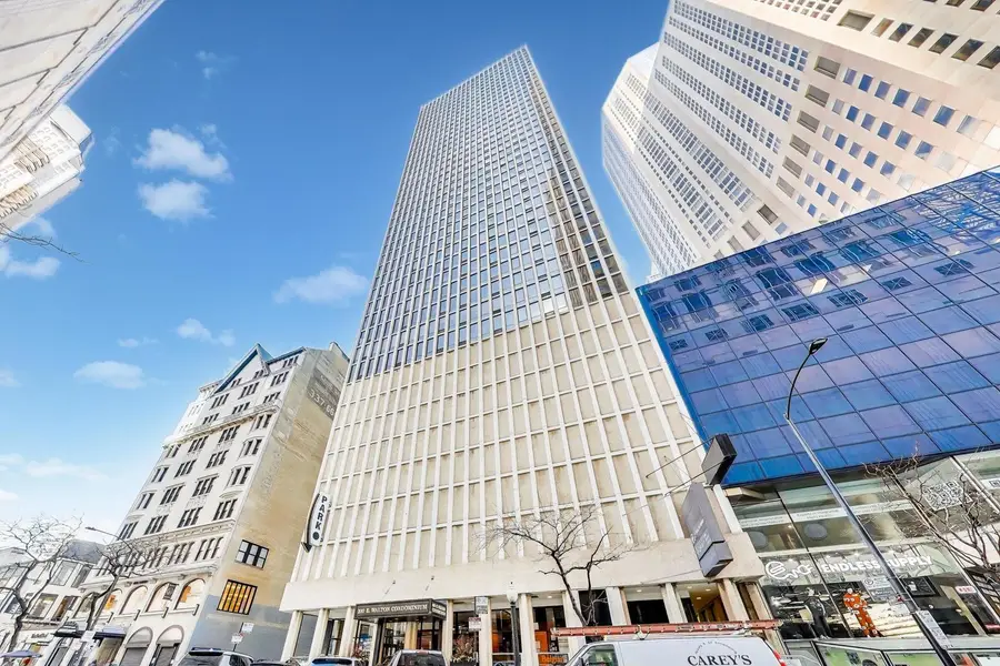 100 E Walton Street #38C, Chicago, IL 60611 - #2