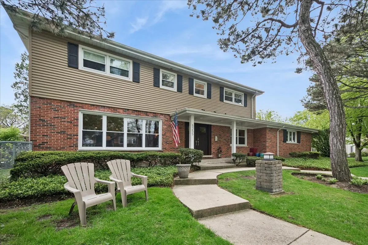 5255 Suffield Terrace, Skokie, IL 60077 - #1