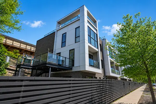 1755 N Winnebago Avenue, Chicago, IL 60647
